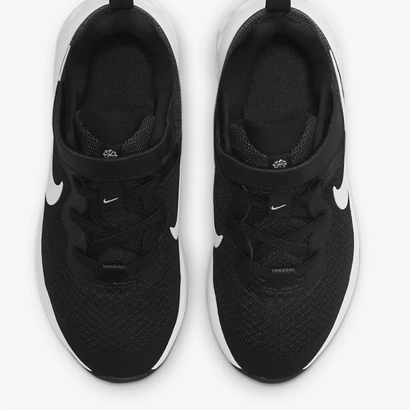 Boys new in box shoes - Picture 5 of 6